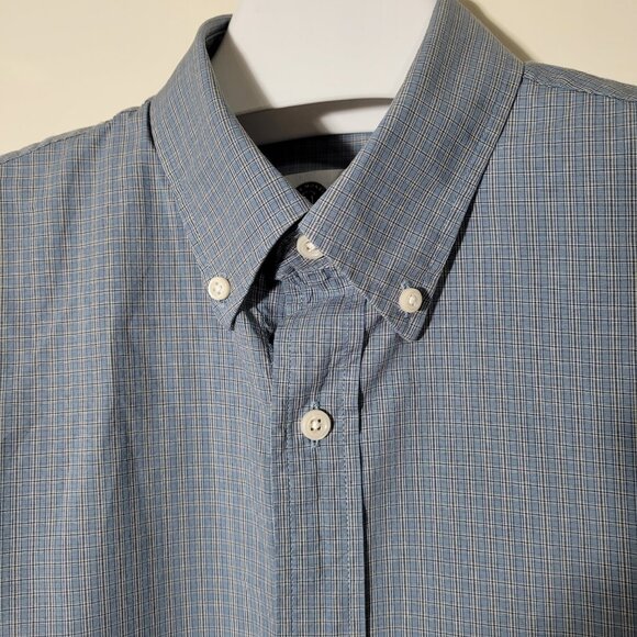 Club Monaco Men's Shirt - Picture 3 of 7